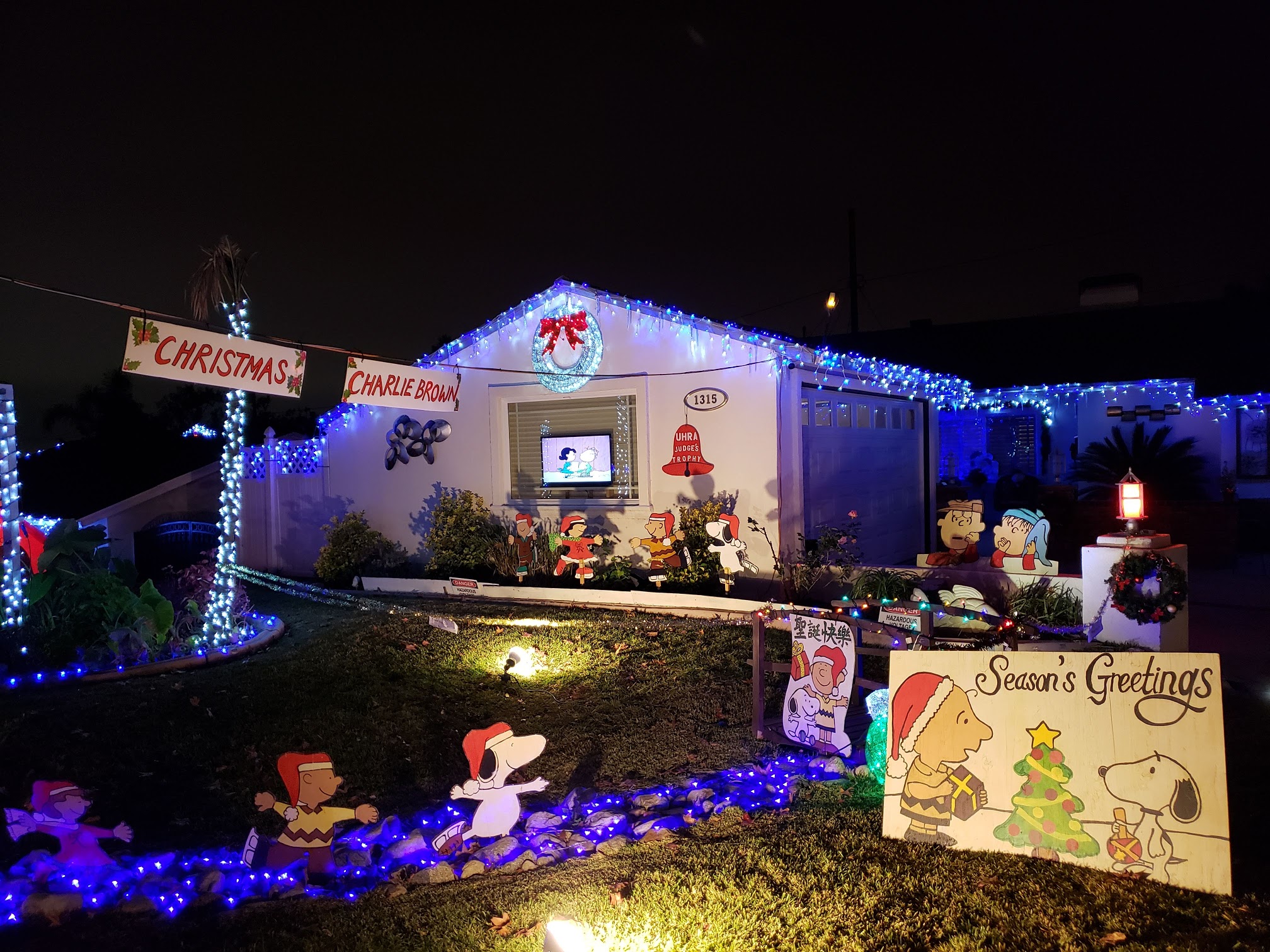 Holiday Light Up with the Upper Hastings Ranch Association